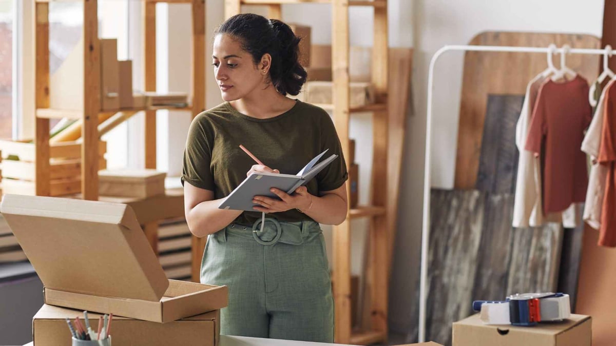 What Is Inventory Tracking? Methods, Benefits, & How to Track Inventory