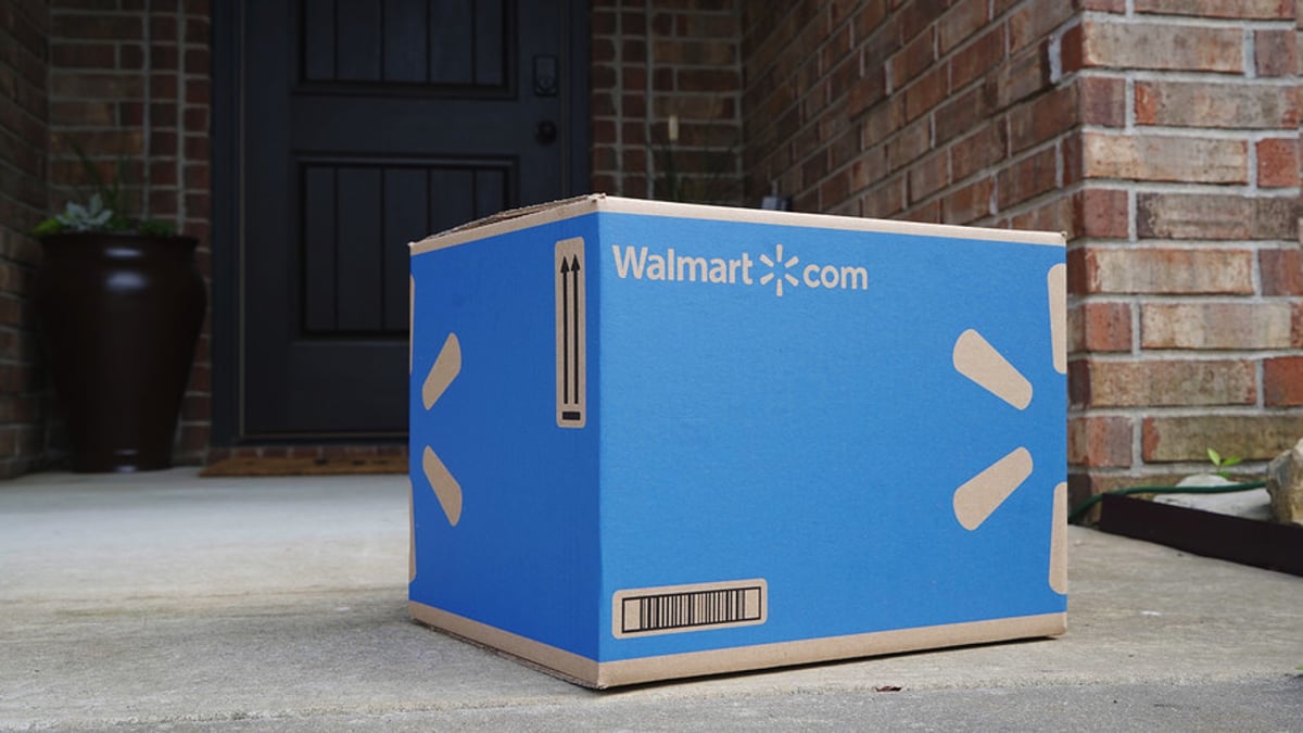 The Walmart Supply Chain & Its Success Explained [2023]