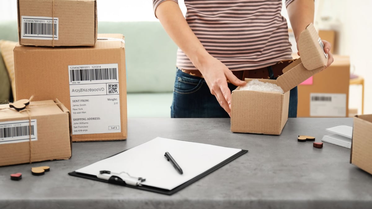 Should Your Business Outsource Order Fulfillment?