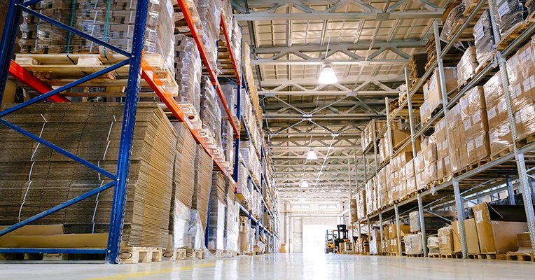 Warehouse Optimization Checklist and Tips to Improve Your Fulfillment 