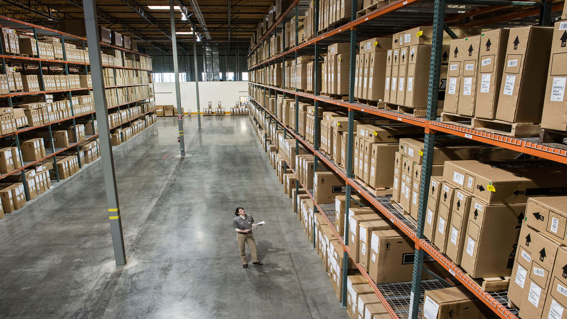 Automated Inventory Management Systems: Benefits, Features & What to Look For 