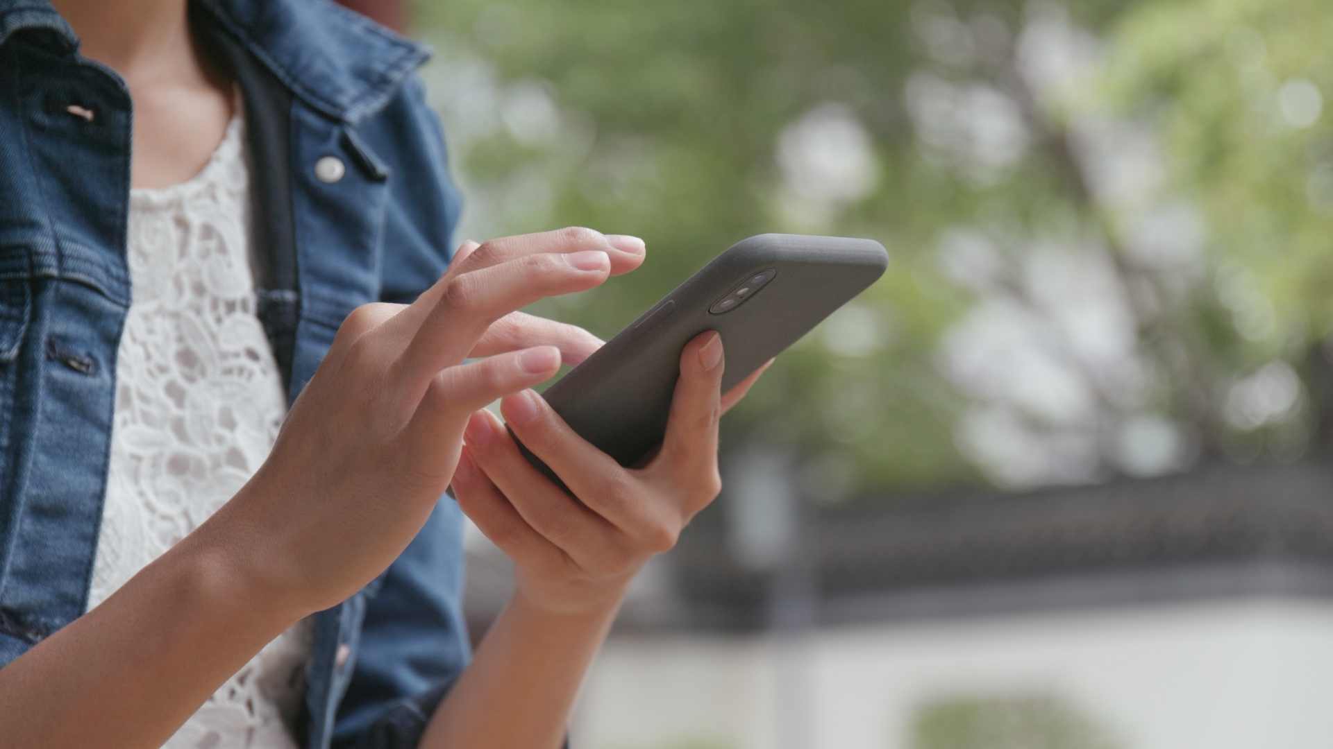 6 Best SMS Marketing Software for E-Commerce Brands 